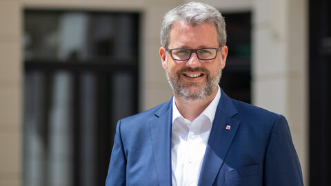 Patrick Burghardt, Staatssekretär im Hessischen Ministerium für Digitale Strategie und Entwicklung Patrick Burghardt, Staatssekretär im Hessischen Ministerium für Digitale Strategie und Entwicklung