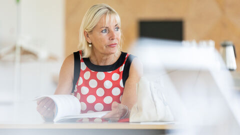 Ministerin Sinemus im TechQuartier