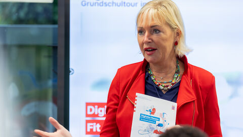Digitalministerin Prof. Dr. Kristina Sinemus Digitalministerin Prof. Dr. Kristina Sinemus