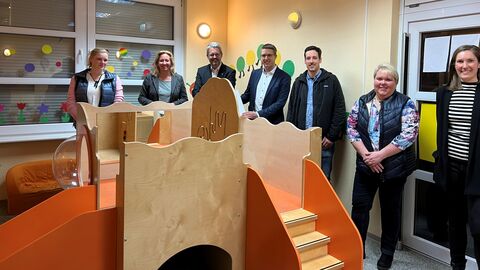 Übergabe Bescheid Hessenkasse an Biebesheim