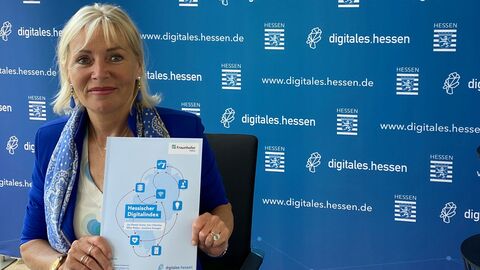 Digitalministerin Sinemus mit dem Digitalindex Digitalministerin Sinemus mit dem Digitalindex