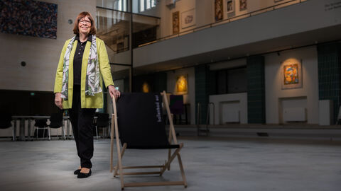 Christa Gutsche vom Kulturnetz Kassel Christa Gutsche vom Kulturnetz Kassel