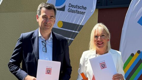 Digitalministerin Sinemus unterzeichnet Einzelvereinbarung zur Beschleunigung des Glasfaserausbaus mit der Deutschen Glasfaser