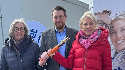 Unterzeichnung der Einzelvereinbarung mit der GVG Glasfaser GmbH durch 