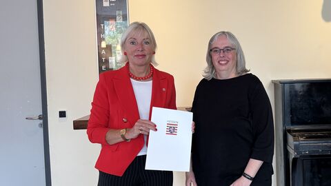 Bescheidübergabe "Ehrenamt digitalisiert!" in Darmstadt Bescheidübergabe "Ehrenamt digitalisiert!" in Darmstadt