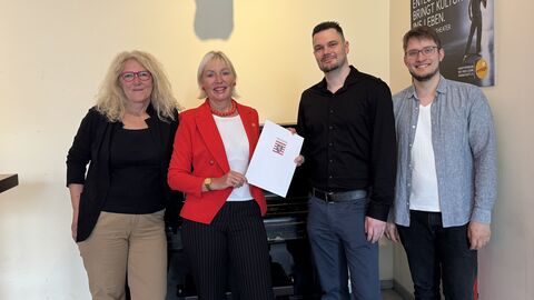 Bescheidübergabe "Ehrenamt digitalisiert!" in Darmstadt Bescheidübergabe "Ehrenamt digitalisiert!" in Darmstadt